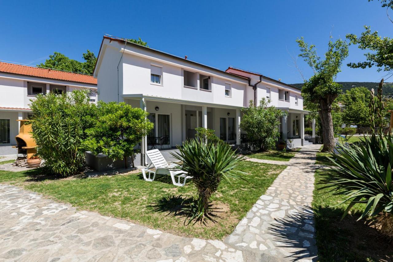 באסקה Villas Corinthia מראה חיצוני תמונה